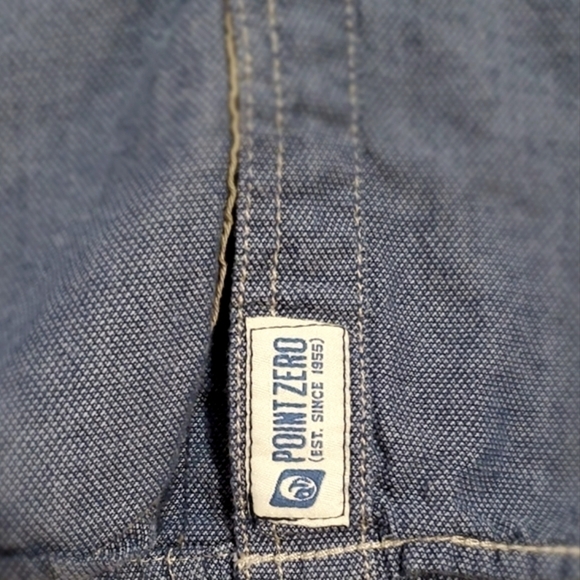 POINT ZERO MENS BLUE DENIM CHAMBRAY BUTTON DOWN SHIRT SEERSUCKER SEMI FIT LARGE - Picture 7 of 8